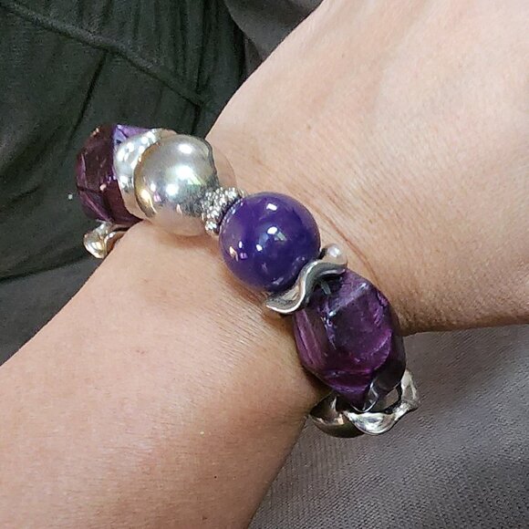 Claire's Purple/Silver Chunky Retro 80s Stretch Bracelet - Picture 10 of 16